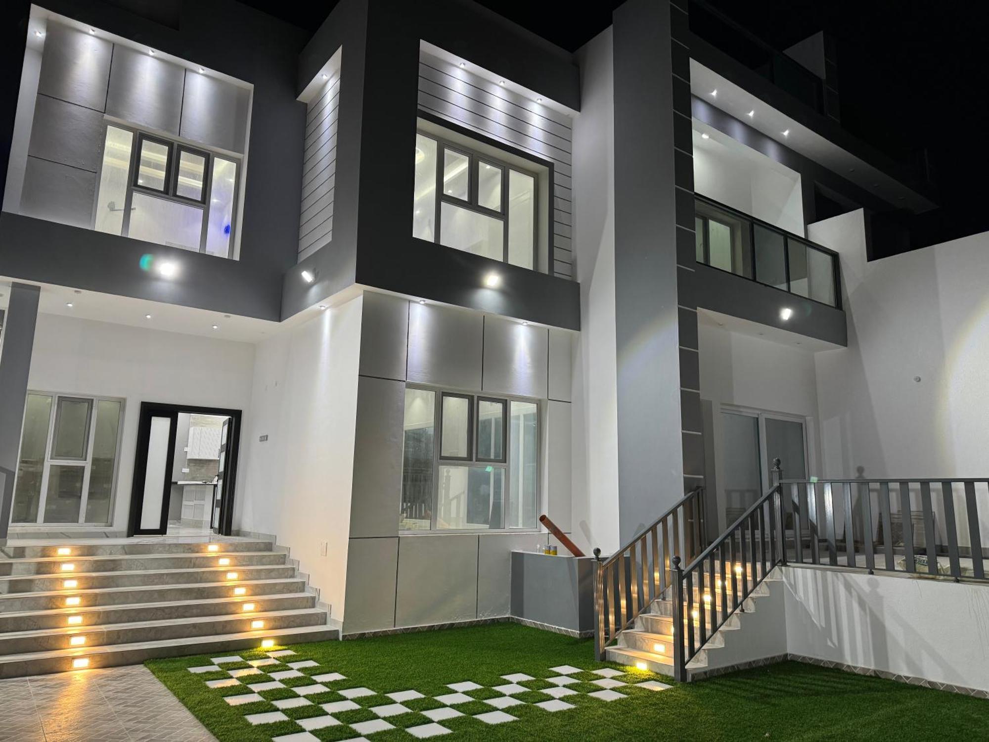 Chalet Sea View Al Ashkharah